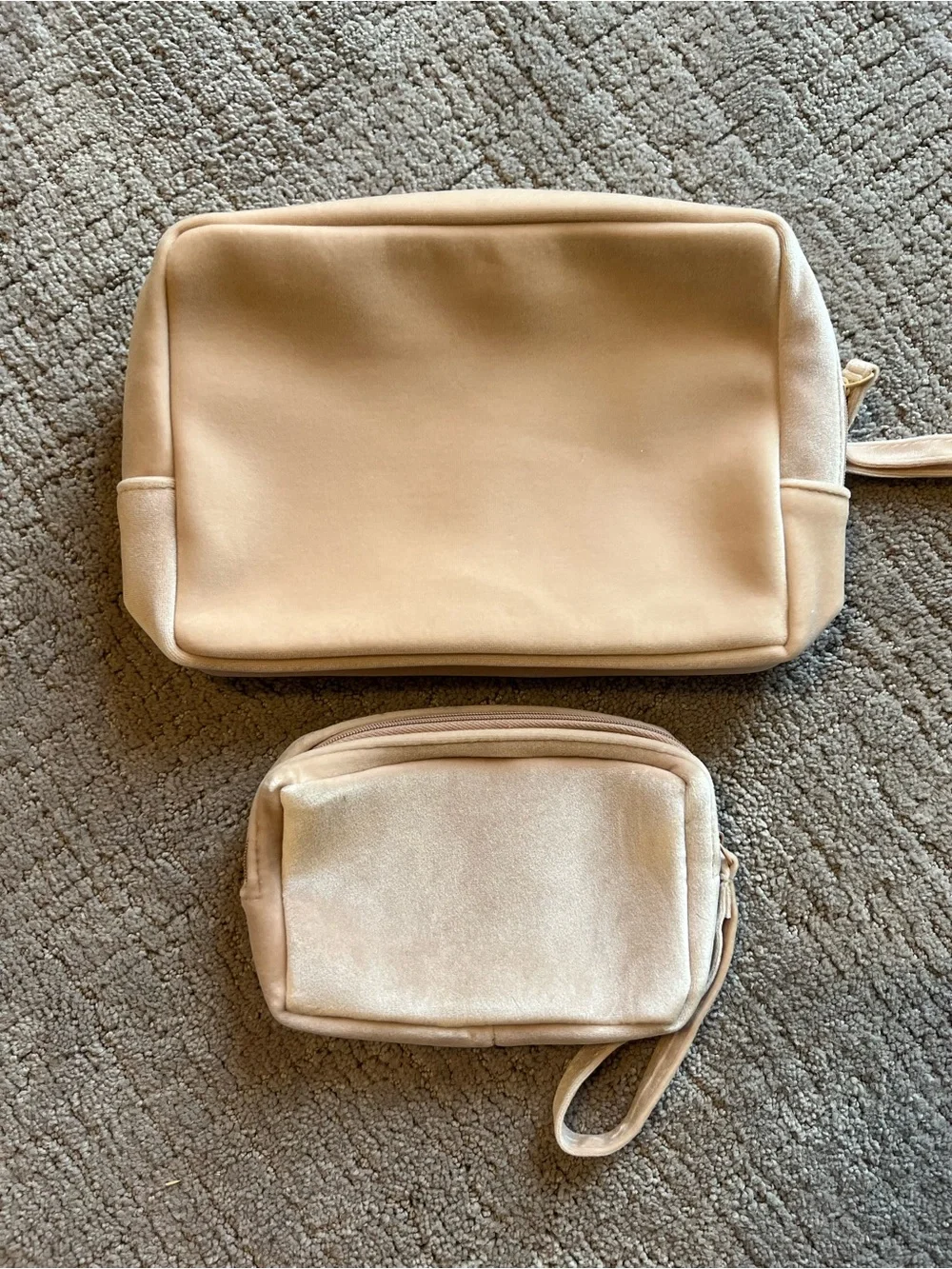 Valentino Soft Cosmetic Pouch Set (2)